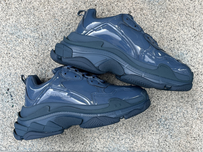 B 17FW Tripe-S High End Sneaker-420