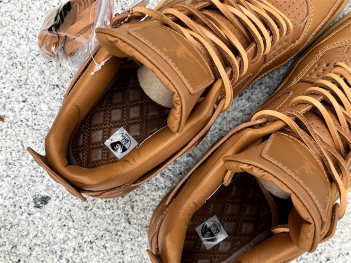 Authentic Air Jordan 4 Premium “Ginger” (restock)