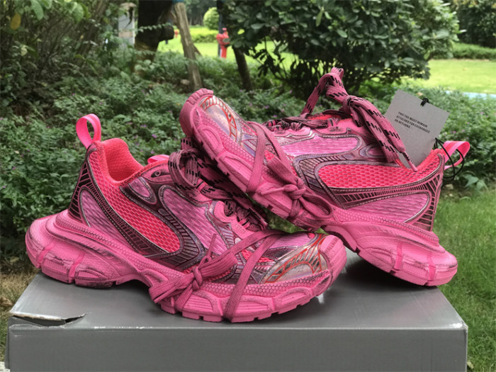 B 17FW Tripe-S High End Sneaker-390