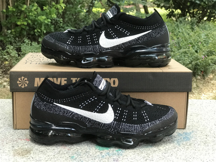 Authentic Nike Vapormax 2023 Flyknit Black White