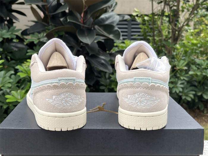 Authentic Air Jordan 1 Low DZ5356-800