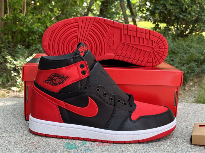 Authentic Air Jordan 1 High OG WMNS “Satin Bred”2023