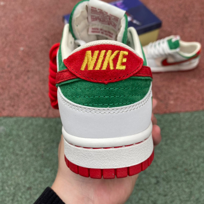 Authentic Nike SB Dunk Low FIFA World Cup Qatar 2022