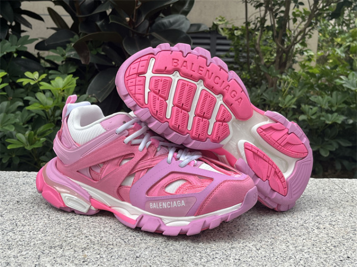 B 17FW Tripe-S High End Sneaker-446