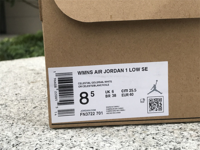 Authentic Air Jordan 1 Low SE “Canvas” Women