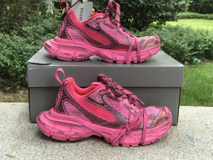 B 17FW Tripe-S High End Sneaker-390