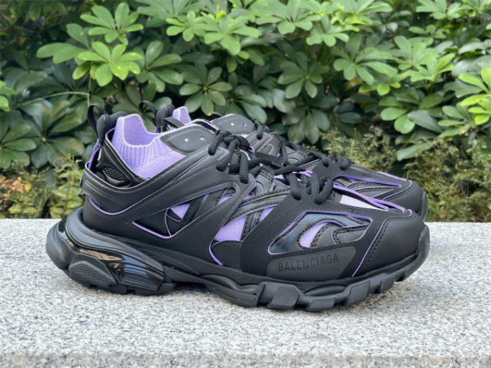 B 17FW Tripe-S High End Sneaker-434