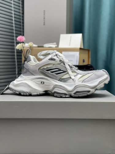 B 17FW Tripe-S High End Sneaker-455