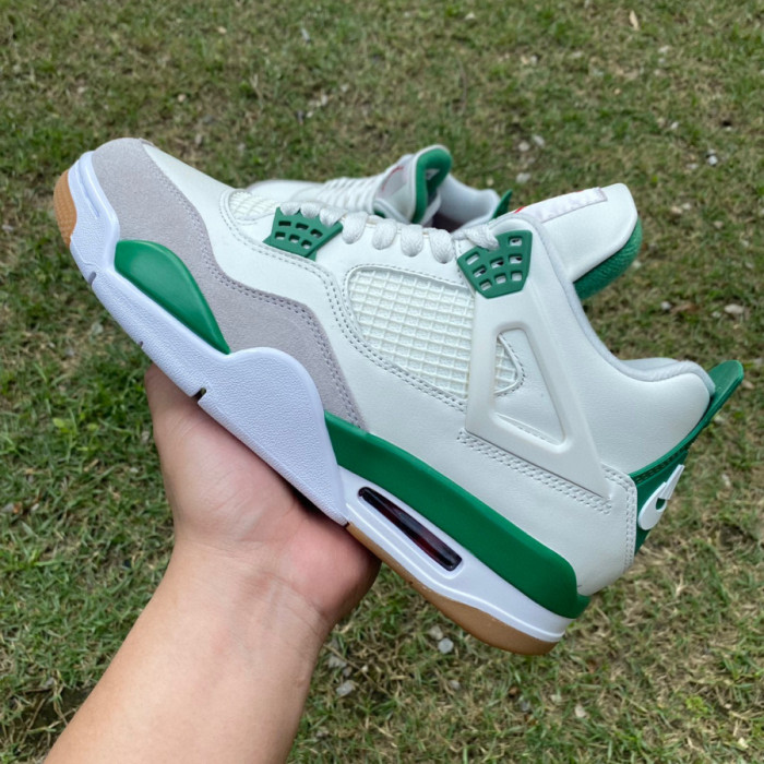 Authentic Nike SB x Air Jordan 4 “Pine Green”