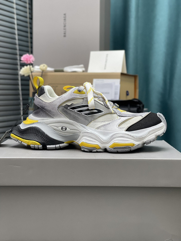 B 17FW Tripe-S High End Sneaker-458