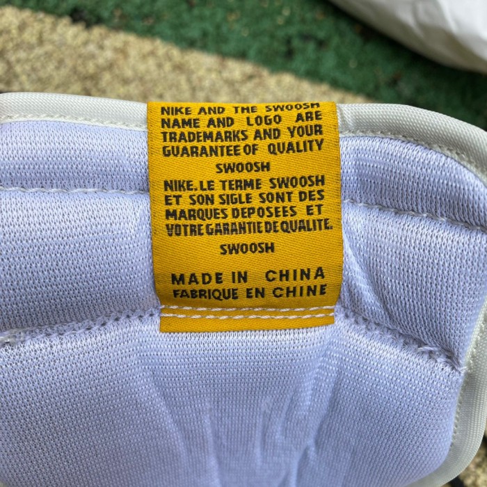 Authentic Air Jordan 1 High OG “Yellow Ochre”