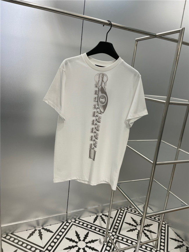 LV Shirt High End Quality-769