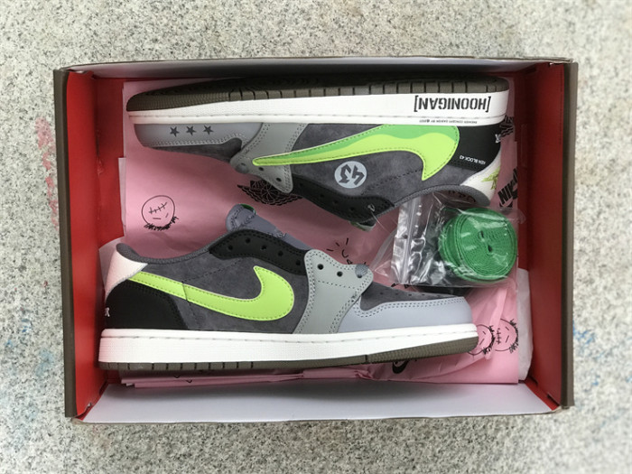 Travis Scott x Air Jordan 1 Low Hoonigan