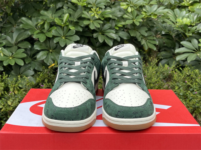 Authentic Nike Dunk Low “SKU”