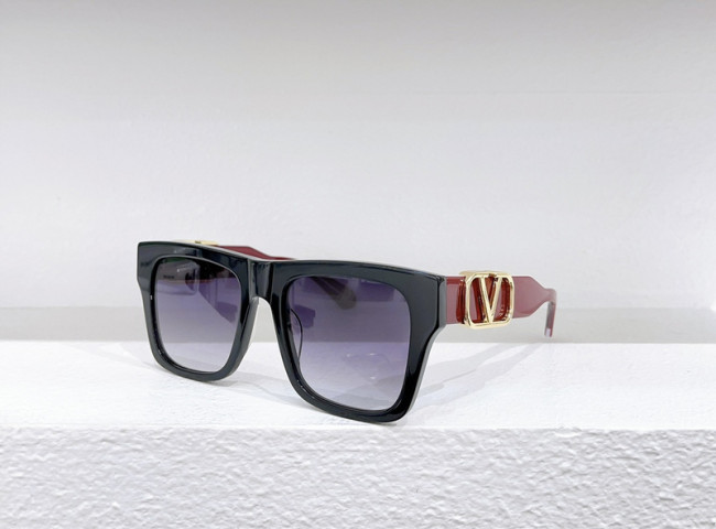 V Sunglasses AAAA-489