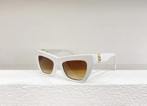Burberry Sunglasses AAAA-2187
