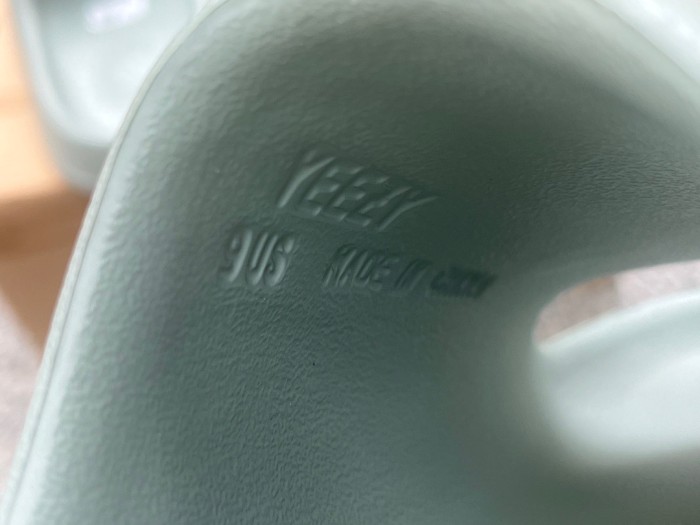 Authentic Yeezy Slide “Salt”