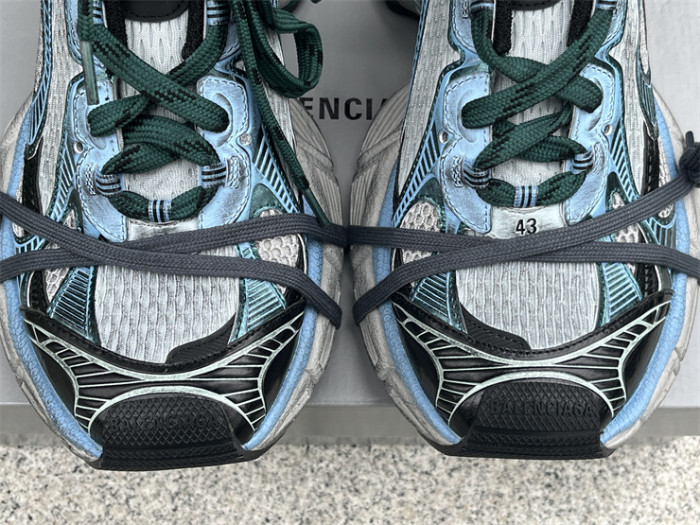 B 17FW Tripe-S High End Sneaker-485