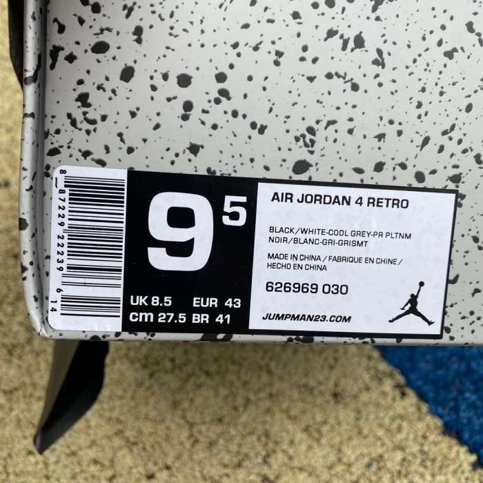 Authentic Air Jordan 4 Retro “Fear” 2021