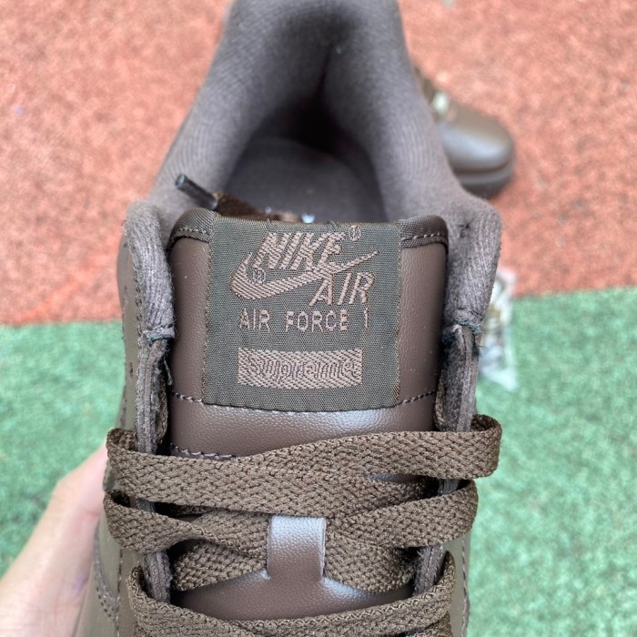 Authentic Supreme x Nike Air Force 1 Low Brown