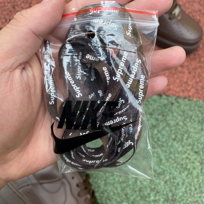 Authentic Supreme x Nike Air Force 1 Low Brown