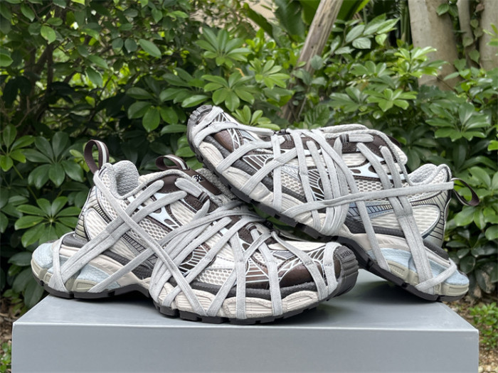 B 17FW Tripe-S High End Sneaker-518