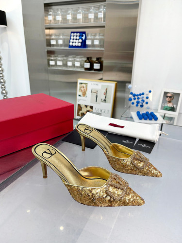 VT women slippers AAA-152