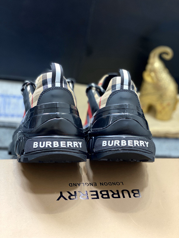Burberry men shoes 1：1 quality-374