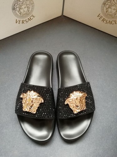 Versace women slippers AAA-034