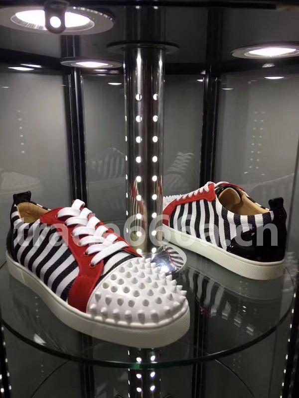 Super Max Christian Louboutin Shoes-672