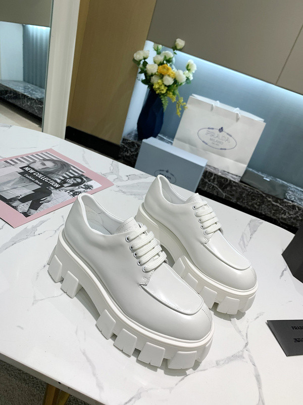 Prada women shoes 1：1 quality-312