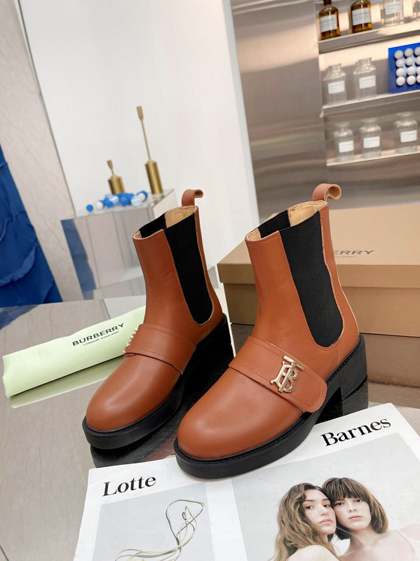 Burberry women shoes 1;1 quality-036