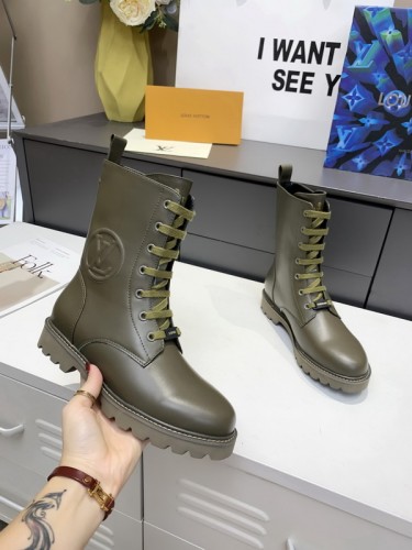 LV Women Shoes 1：1 Quality-829