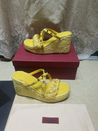 VT women slippers AAA-170