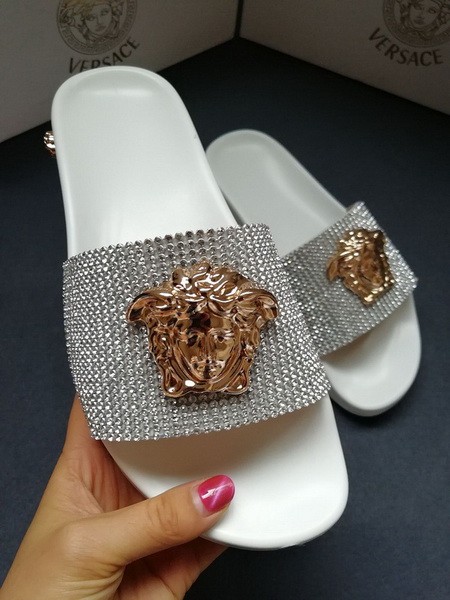 Versace women slippers AAA-029