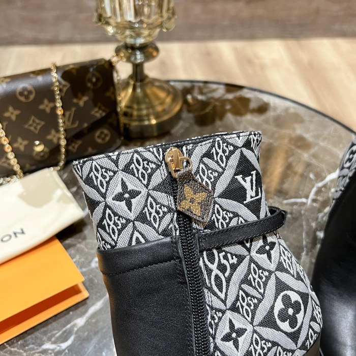 LV Women Shoes 1：1 Quality-844