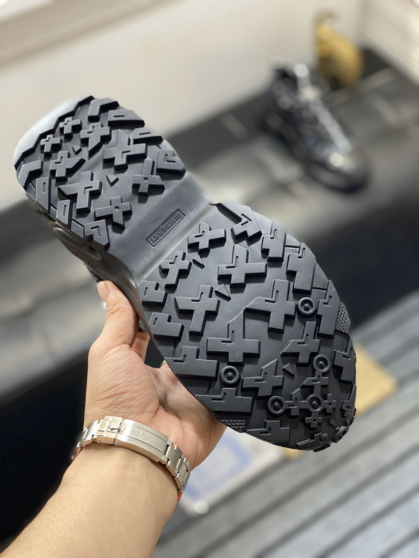 Burberry men shoes 1：1 quality-376