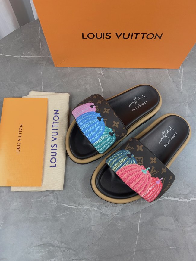 LV Sandals 1：1 Quality-549