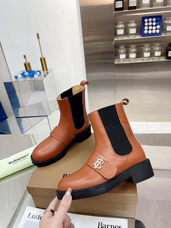 Burberry women shoes 1;1 quality-036