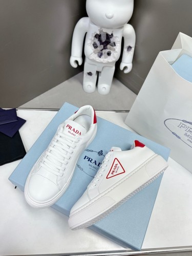 Prada women shoes 1：1 quality-363