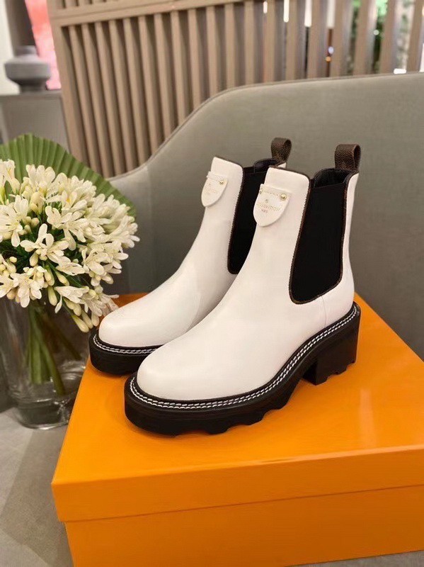 LV Women Shoes 1：1-Quality-620