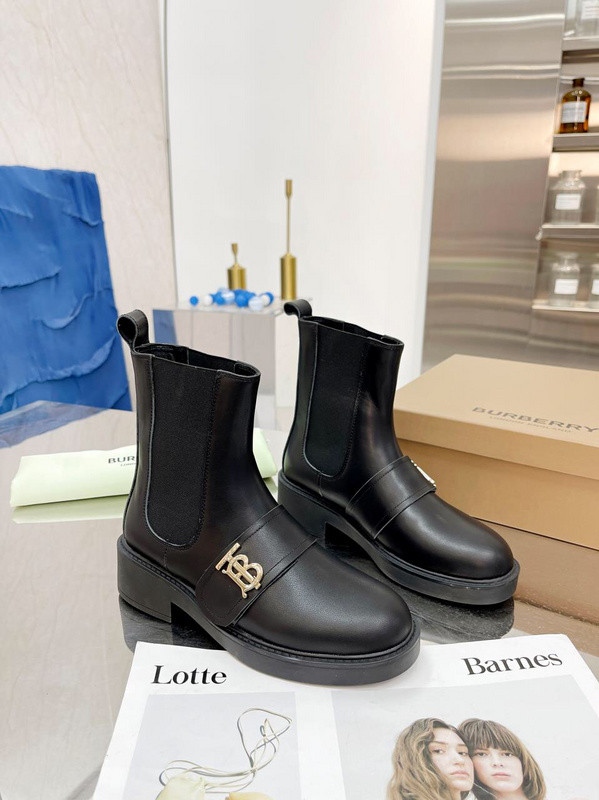 Burberry women shoes 1;1 quality-035