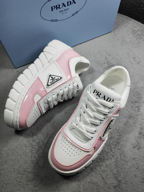 Prada women shoes 1：1 quality-370