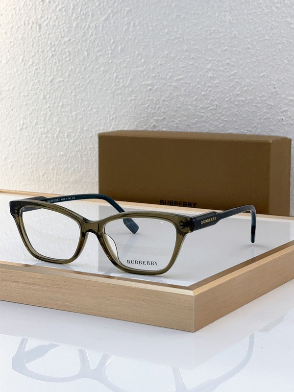 Burberry Sunglasses AAAA-2613