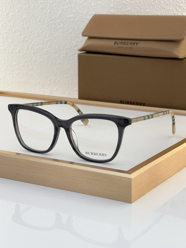 Burberry Sunglasses AAAA-2542