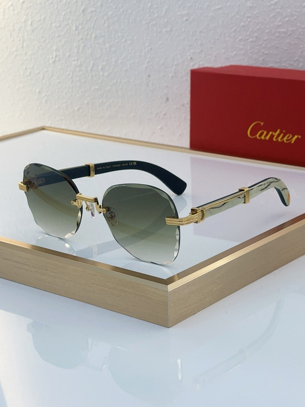 Cartier Sunglasses AAAA-5684