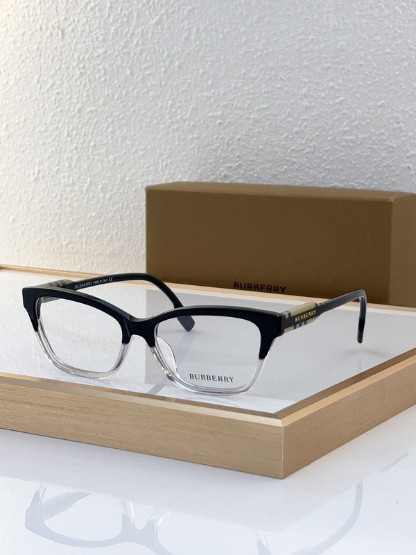 Burberry Sunglasses AAAA-2614