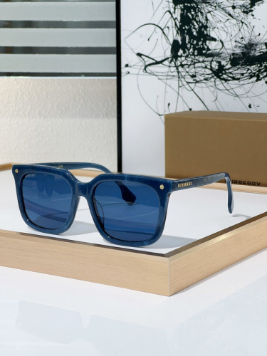 Burberry Sunglasses AAAA-2519
