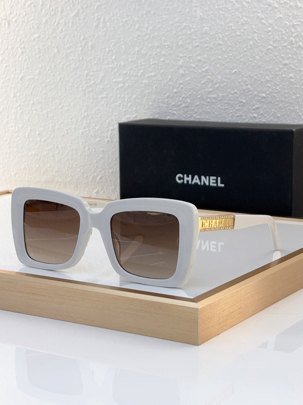 CHNL Sunglasses AAAA-4102