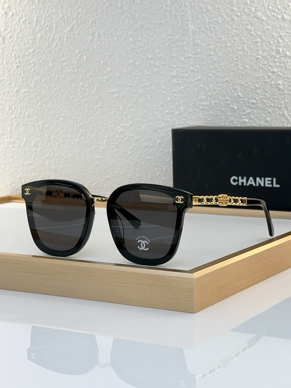 CHNL Sunglasses AAAA-3942